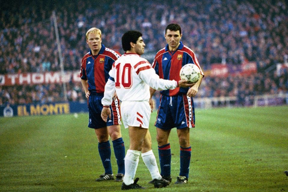 Nostalgia - Mengenang Lika-liku Perjalanan Diego Maradona di Sevilla yang Hanya Semusim