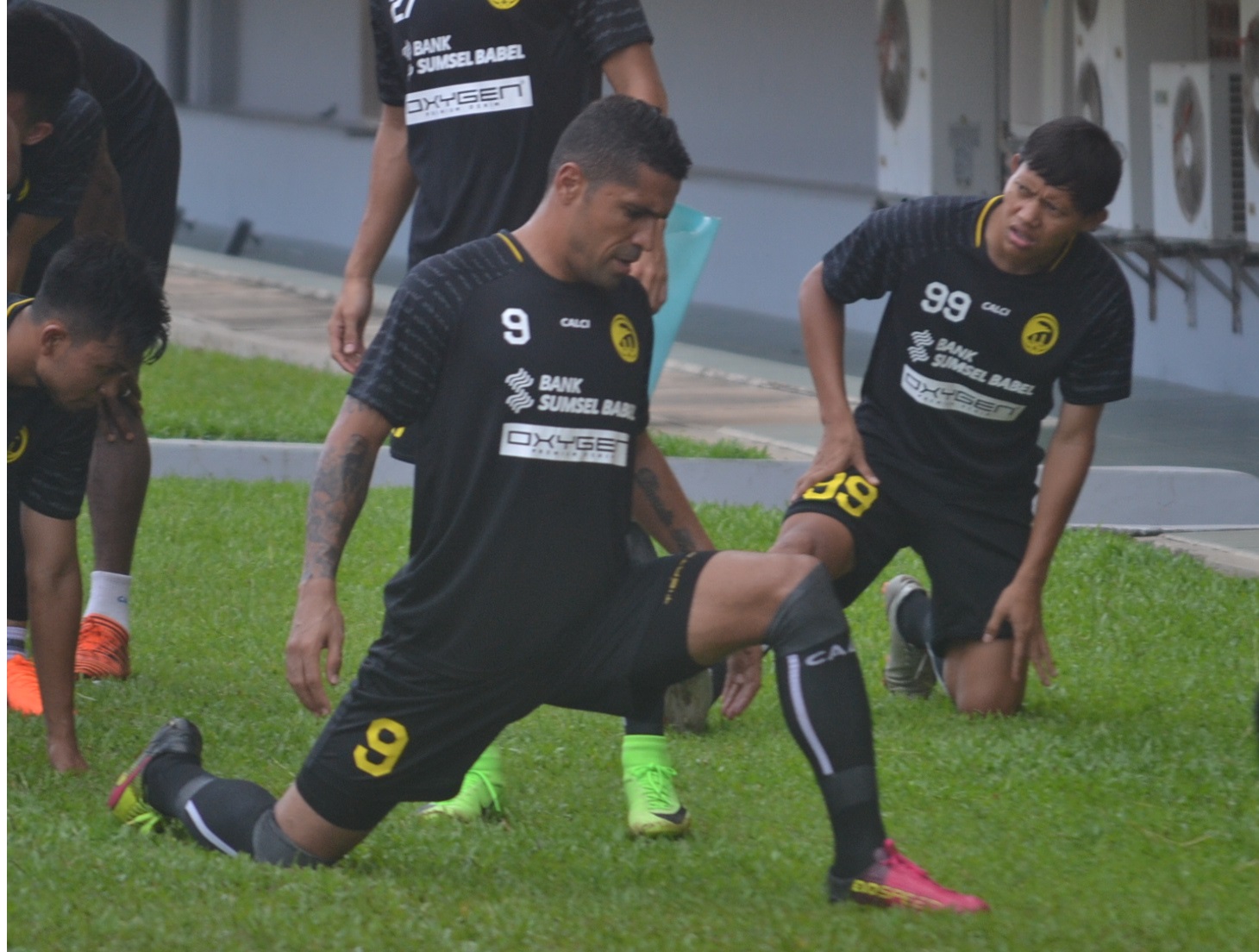Beto Goncalves Bertekad Robohkan Dua Pilar MU, Fachrudin dan Fabiano Demi Gol Pertama