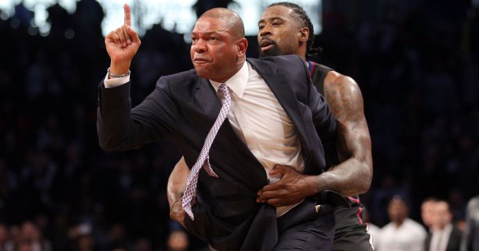 Hasil NBA: Rockets Bungkam Clippers pada Laga yang Diwarnai Insiden Ayah-Anak