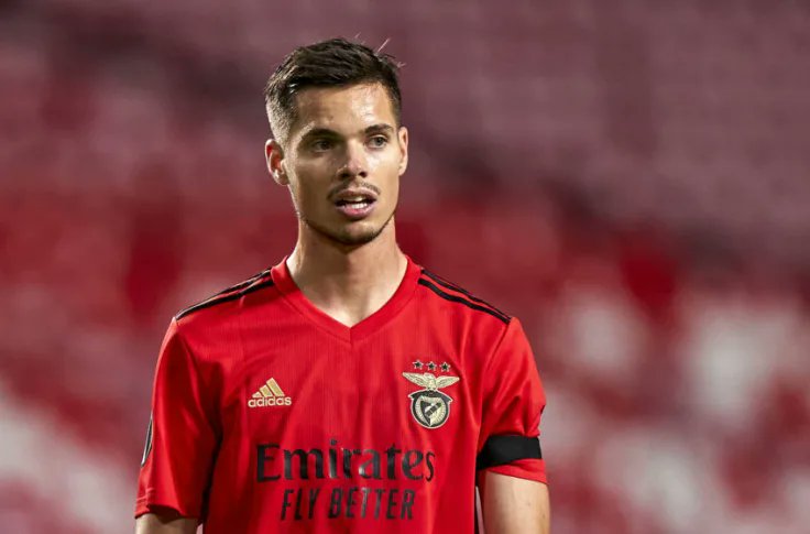 Sadar Duitnya Kurang, Milan Tidak Tertarik Boyong Julian Weigl