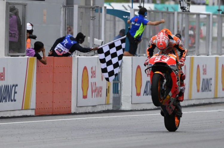 Hasil MotoGP Spanyol: Marquez Terdepan, Rins Kembali Naik Podium