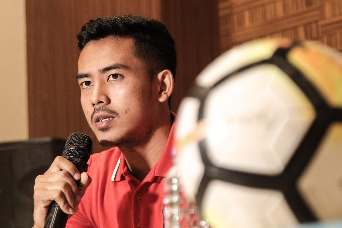 Sadar Berat, Taufik Hidayat Bertekad Patahkan Sayap Persib Bandung