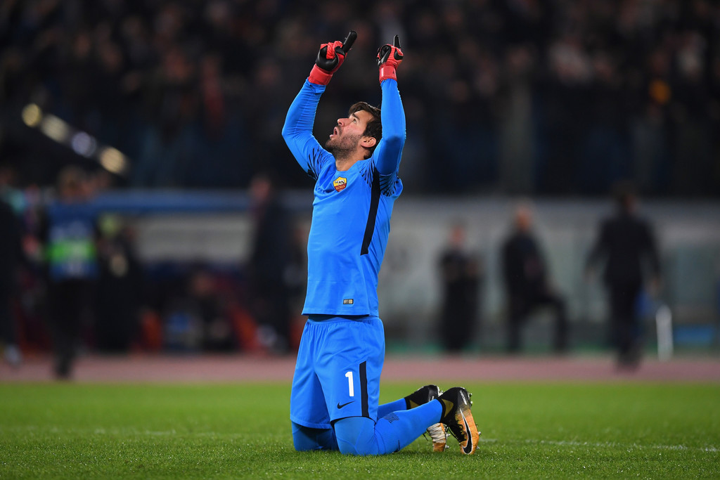 Bukan De Gea atau Courtois, Real Madrid Berpeluang Gaet Alisson Becker