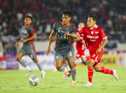 Wasit Abaikan Tendangan Kungfu Fernando Rodriguez, Madura United Uring-Uringan