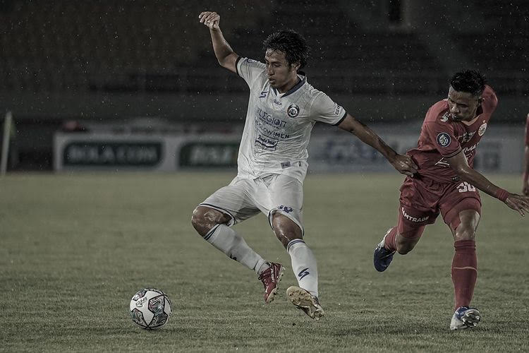 Tinggalkan Arema FC, Hanif Sjahbandi Berlabuh di Persija