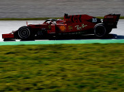 Hari Kedua Tes F1 Barcelona: Charles Leclerc Pertegas Kecepatan Mobil Ferrari