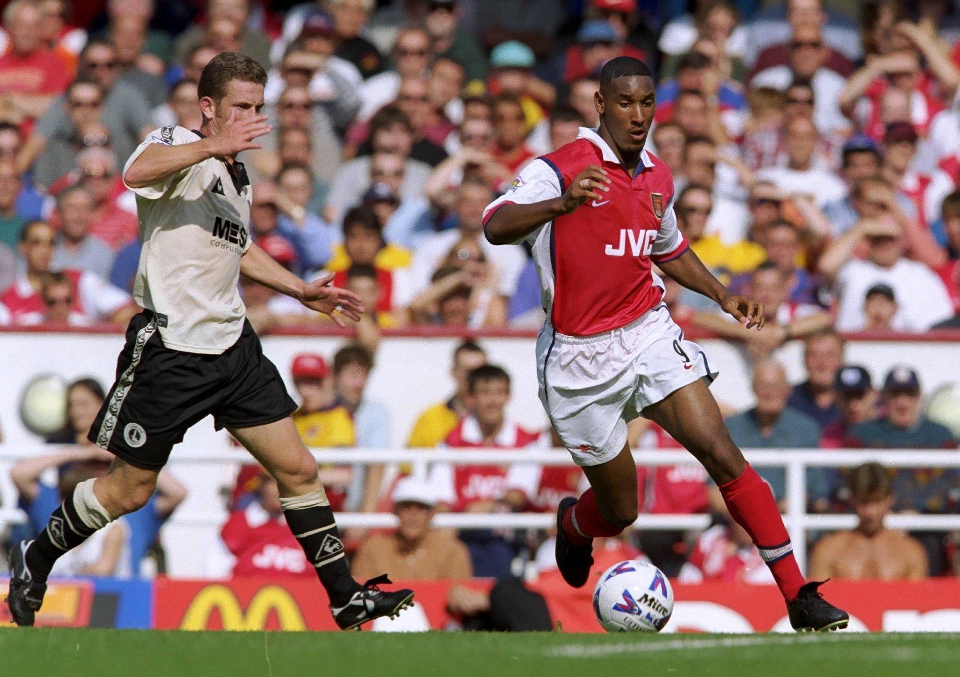 5 Pemain yang Pernah Membela Arsenal dan Liverpool