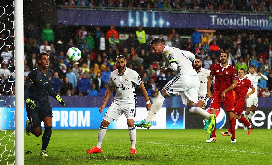 Sergio Ramos Bek Yang Paling Sering Mencetak Gol