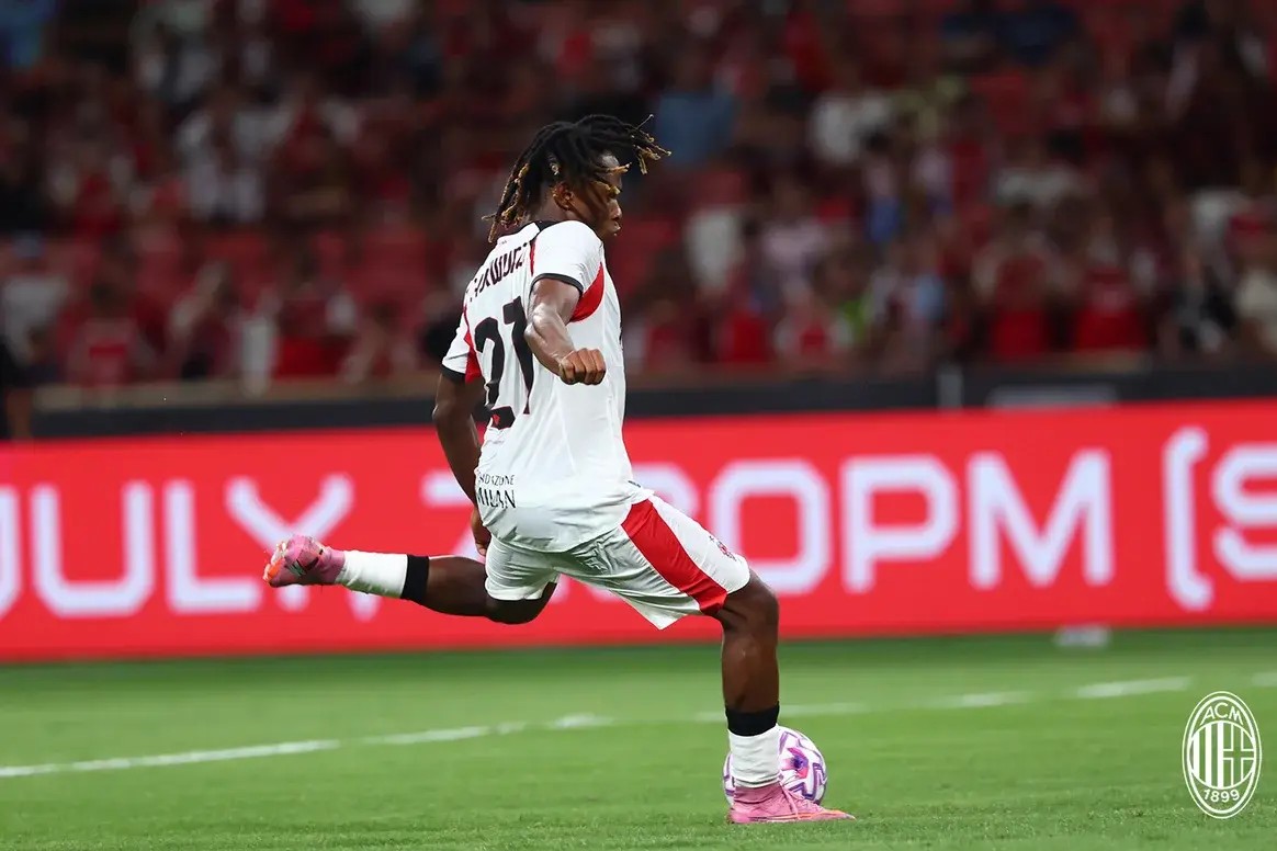 Dianggap sebagai Rumah Kedua, Pemain Timnas Nigeria Ingin Kembali ke AC Milan