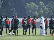 Tekanan Lebih Sedikit, Simon McMenemy Sebut Mentalitas Timnas Indonesia Sudah Membaik
