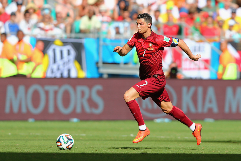 Pelatih Portugal Beberkan Alasan Ronaldo Absen di Liga Negara Eropa