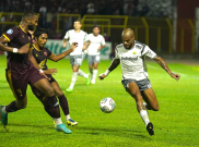 Gol Cepat Jadi Alasan Persib Kalah Telak dari PSM Makassar