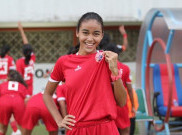 Jalani Karantina Mandiri, Naomi Nielsen Isi Waktu dengan Main Piano