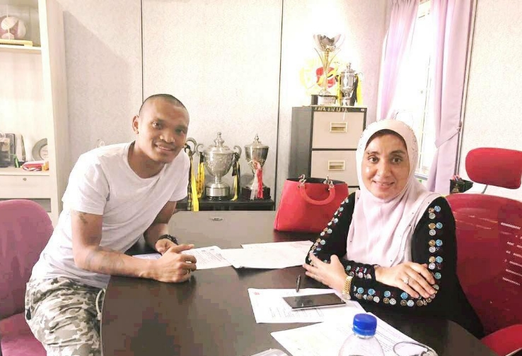 Ferdinand Sinaga Mundur dari Klub Malaysia Kelantan FA
