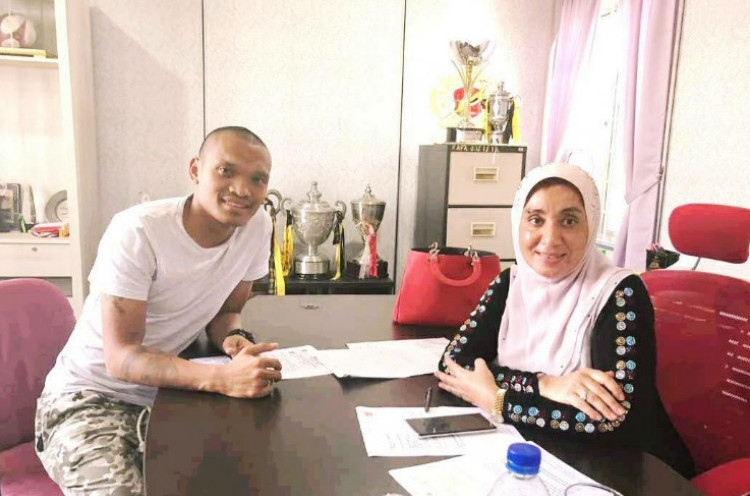 Ferdinand Sinaga Mundur dari Klub Malaysia Kelantan FA