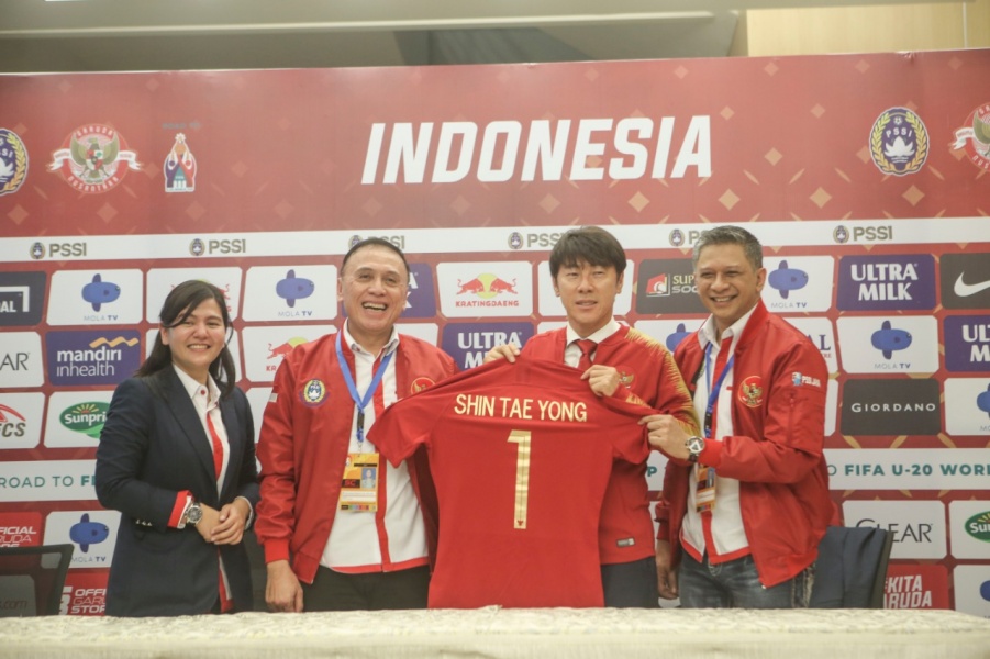 Shin Tae-yong Minta Dukungan Masyarakat Indonesia