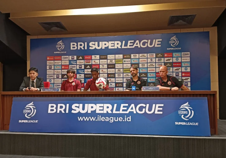 Mauricio Souza Beber Alasan Maxwell Souza dan Jordi Amat Absen saat Persija Tumbangkan Persijap 2-0