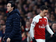 Unai Emery Pertanyakan Komitmen Mesut Ozil kepada Arsenal