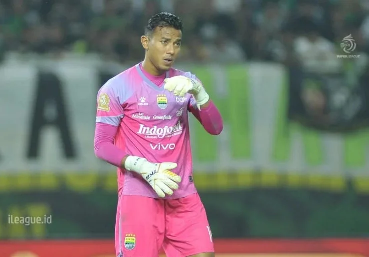 Persib Tim Paling Sedikit Kebobolan, Teja Paku Alam Tak Masuk Nominasi Kiper Terbaik Super League 2025/2026