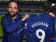 Gabung Chelsea, Gonzalo Higuain: Maurizio Sarri Pelatih Terbaik