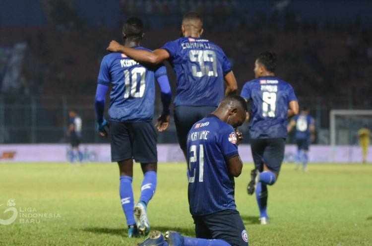 Arema FC Rugi Besar atas Kegagalan Meraup Poin Penuh di Kandang Sendiri