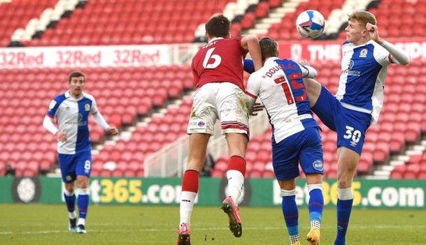Insiden Horor, Pemain Middlesbrough Nyaris Kehilangan Bola Matanya
