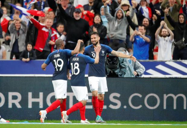 Prancis 2-0 Irlandia: Giroud Samai Rekor Zidane
