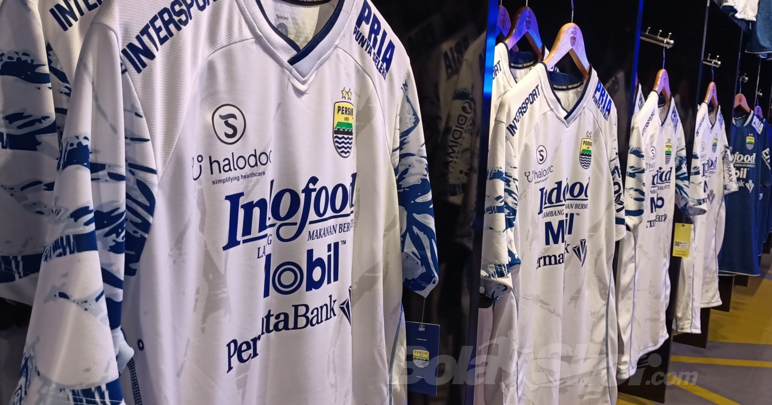 Resmi Luncurkan Jersey Away, Persib Terinspirasi Era Perserikatan