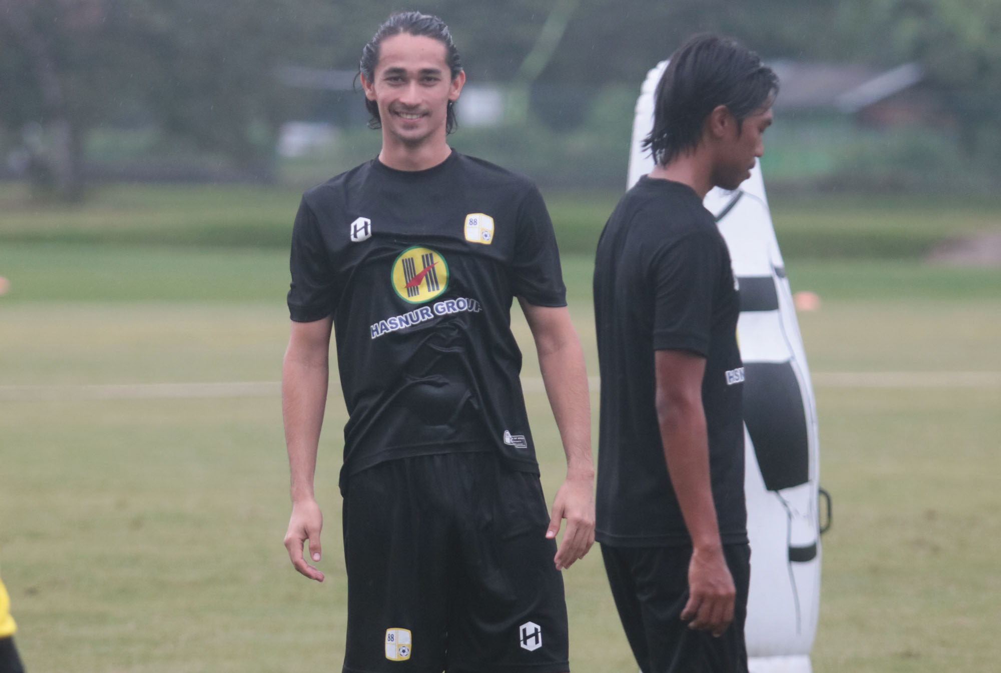 Wawancara Eksklusif Gavin Kwan Adsit: Menikmati Rotasi Posisi