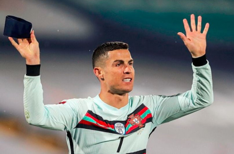Ban Kapten yang Dibuang Ronaldo Bisa Selamatkan Nyawa Anak Kecil