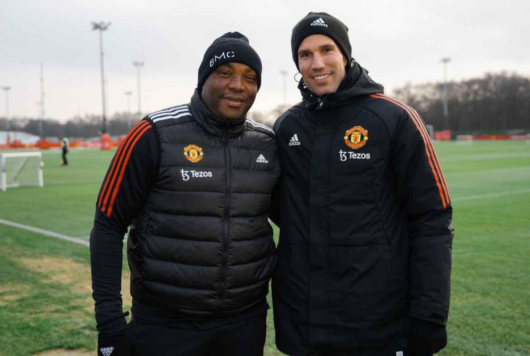 Menilik Alasan Robin van Persie Kembali ke Manchester United