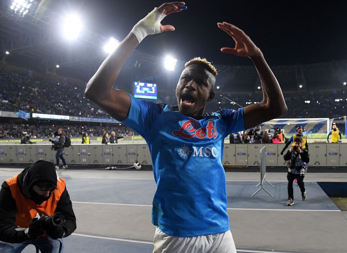 Victor Osimhen Samai Rekor Cristiano Ronaldo, Napoli Kian Dekat dengan Scudetto