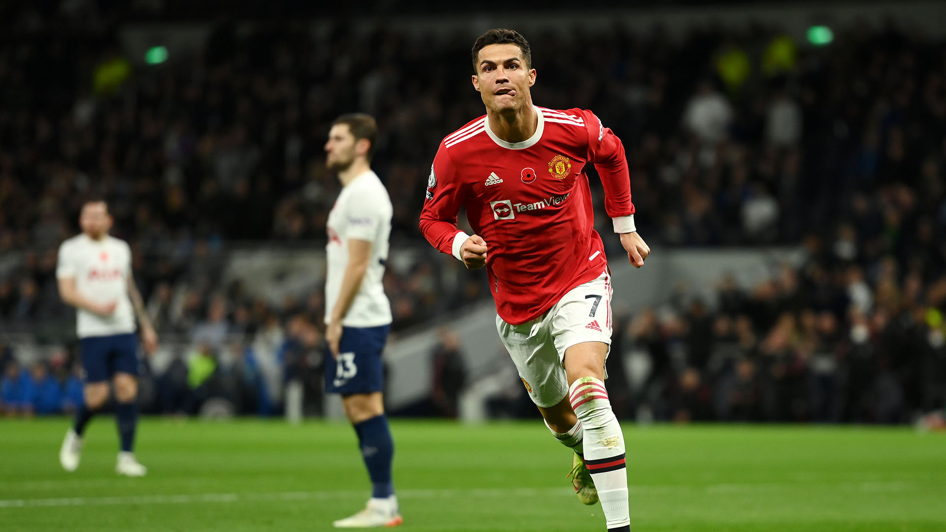 Antonio Conte Trauma Hadapi Cristiano Ronaldo