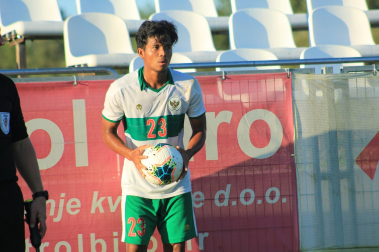 Piala Dunia U-20 2021 Batal, Semangat Bek Timnas U-19 Tak Melorot