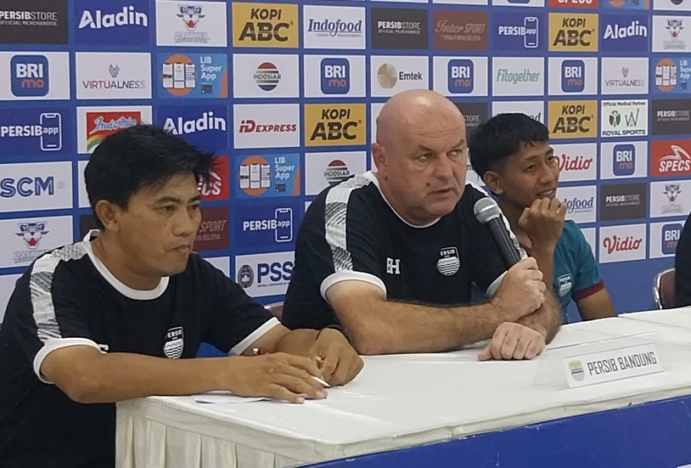 Pengakuan Bojan Hodak Setelah Persib Bandung Kalah dari Persik Kediri
