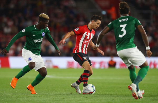 Terus Perkuat Lini Belakang, Inter Milan Gaet Bek Southampton