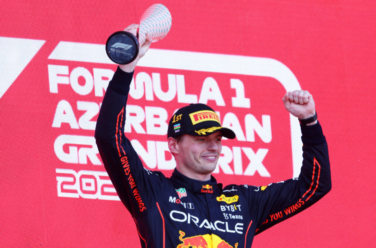 Podium Ganda Ketiga, Max Verstappen dan Sergio Perez Makin ‘Menggila’