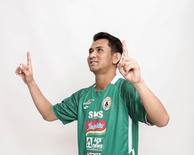 Absen Enam Bulan, Dave Mustaine Tak Bisa Bela PSS Sleman di Liga 1
