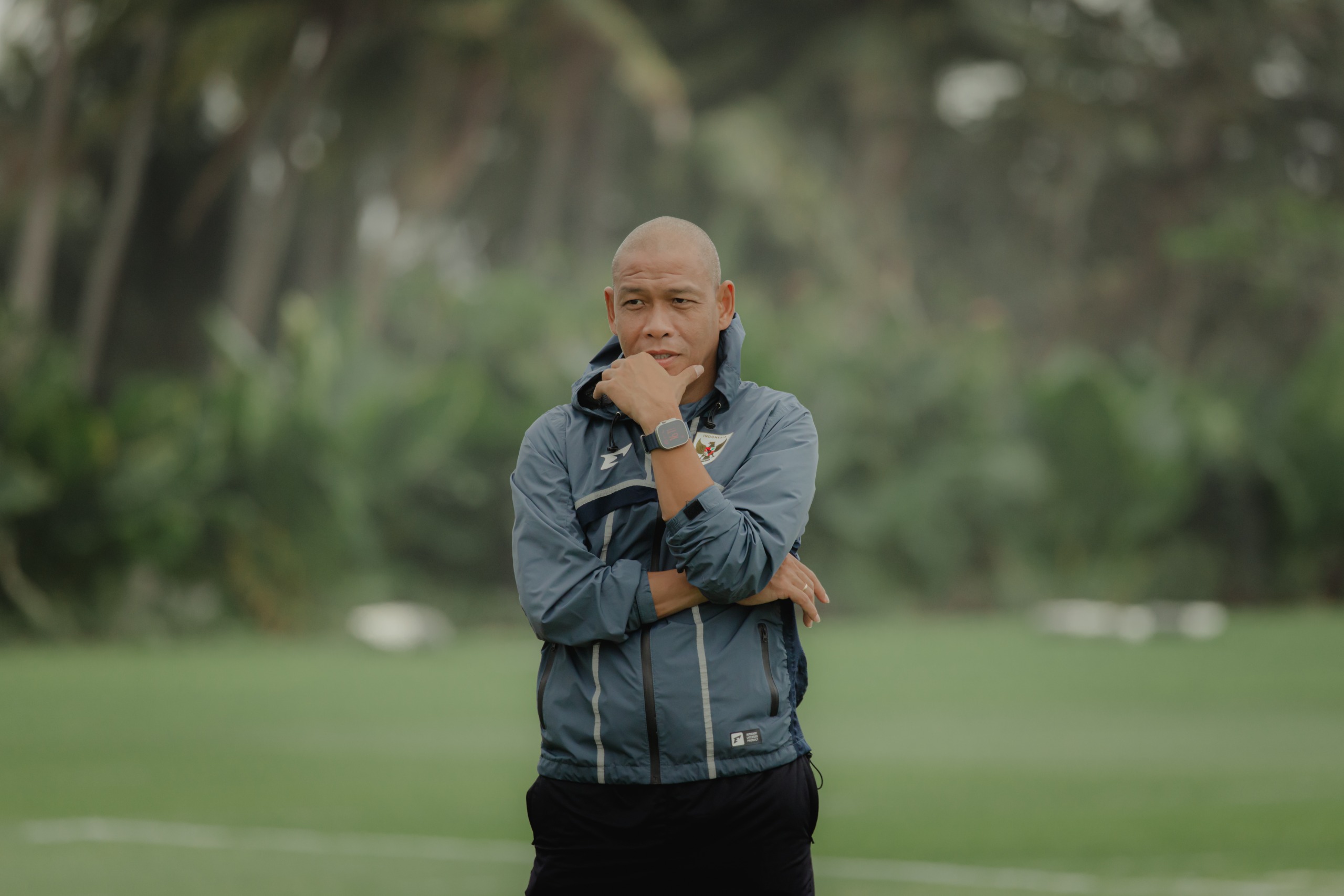 Nova Arianto Terkejut dengan Venue Pertandingan Piala Dunia U-17 2025, Digelar di Lapangan Latihan