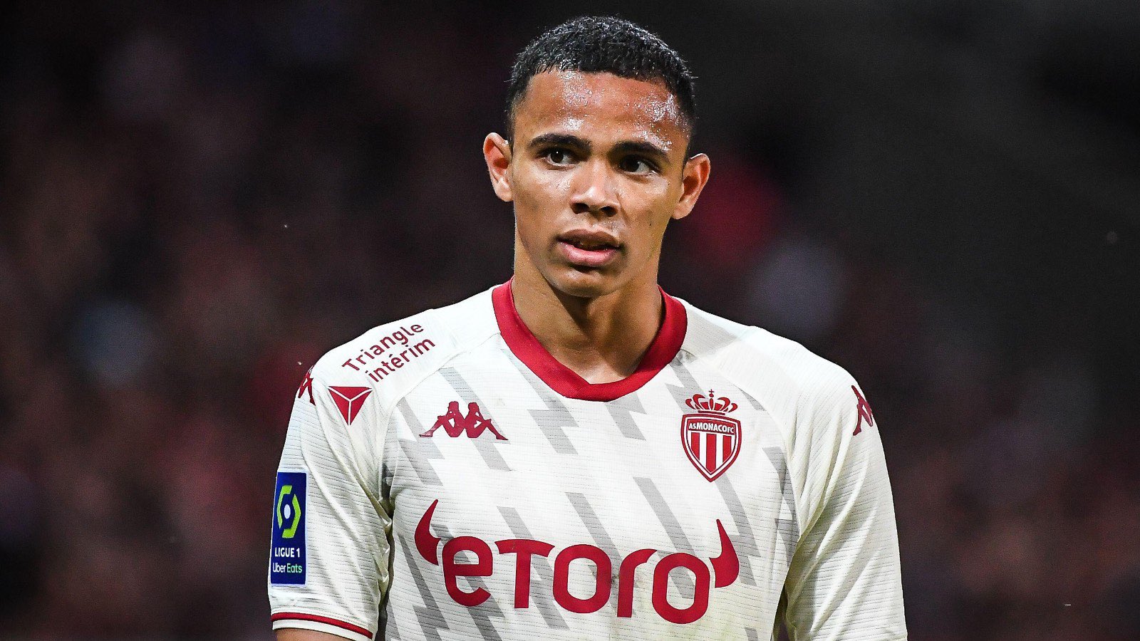 Manchester United Berburu Vanderson, Barcelona Siap Menikung