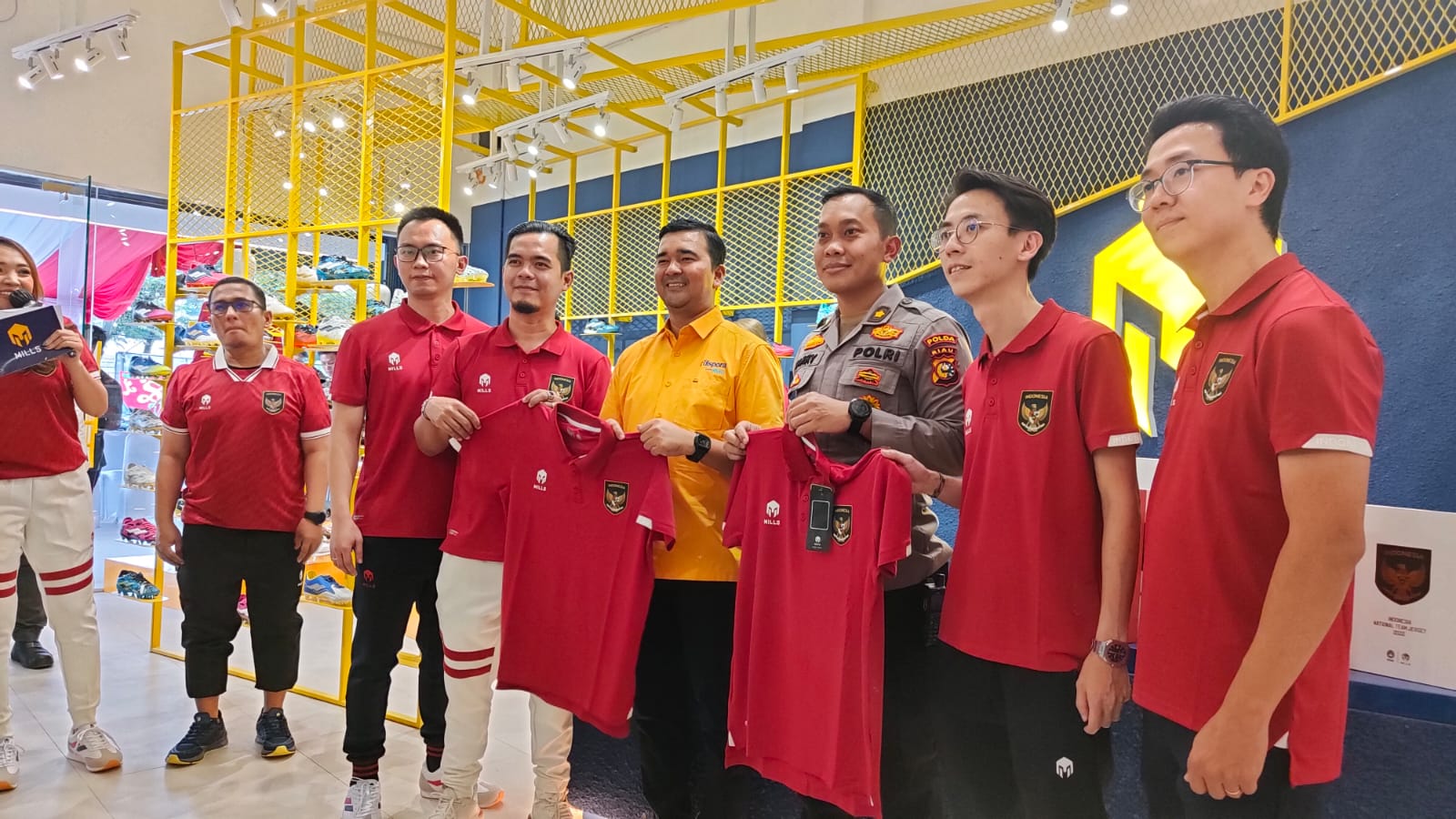 Mills Buka Official Store di Pekanbaru, Bentuk Dukungan untuk Olahraga Tanah Air