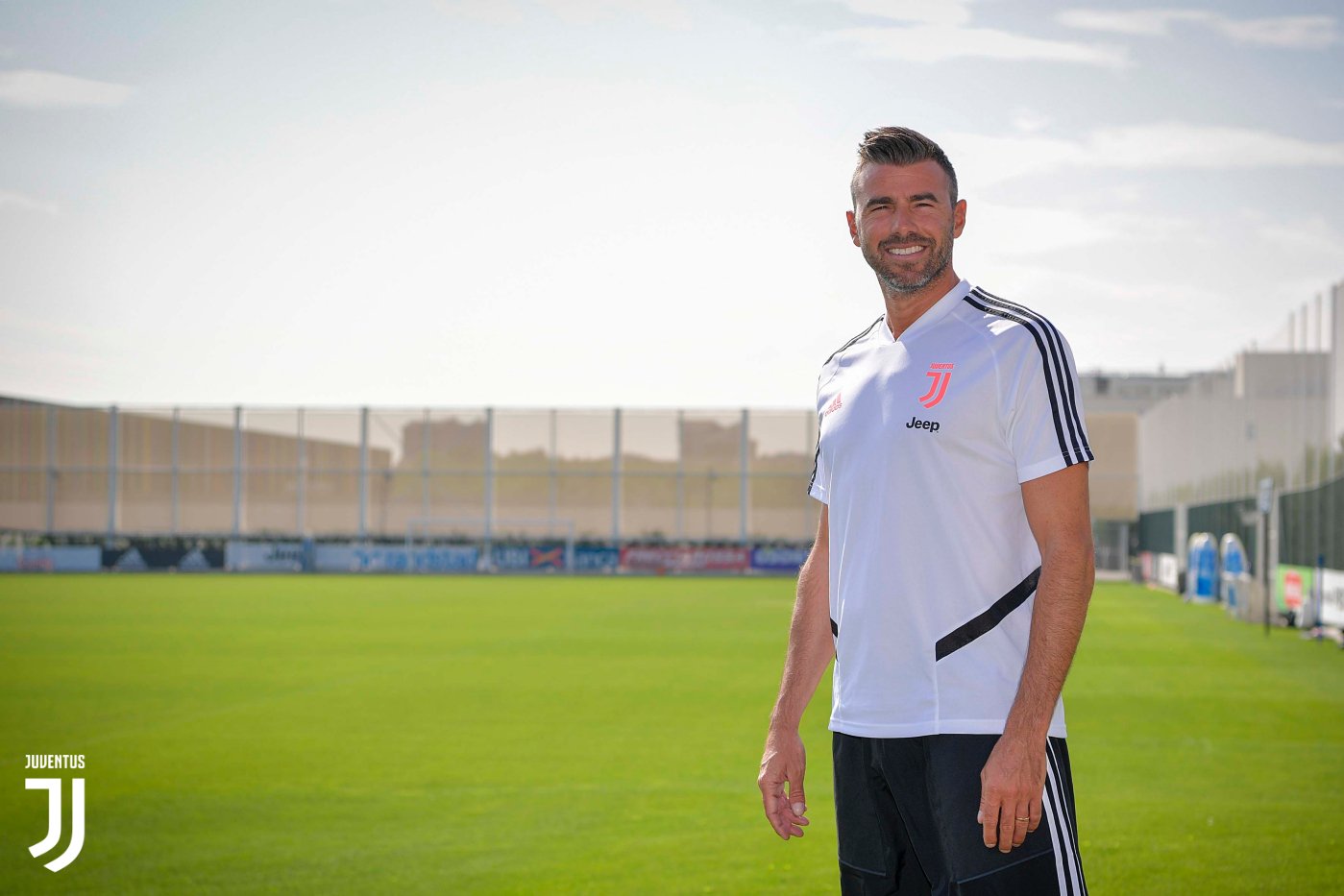 Andrea Barzagli Resmi Kembali ke Juventus