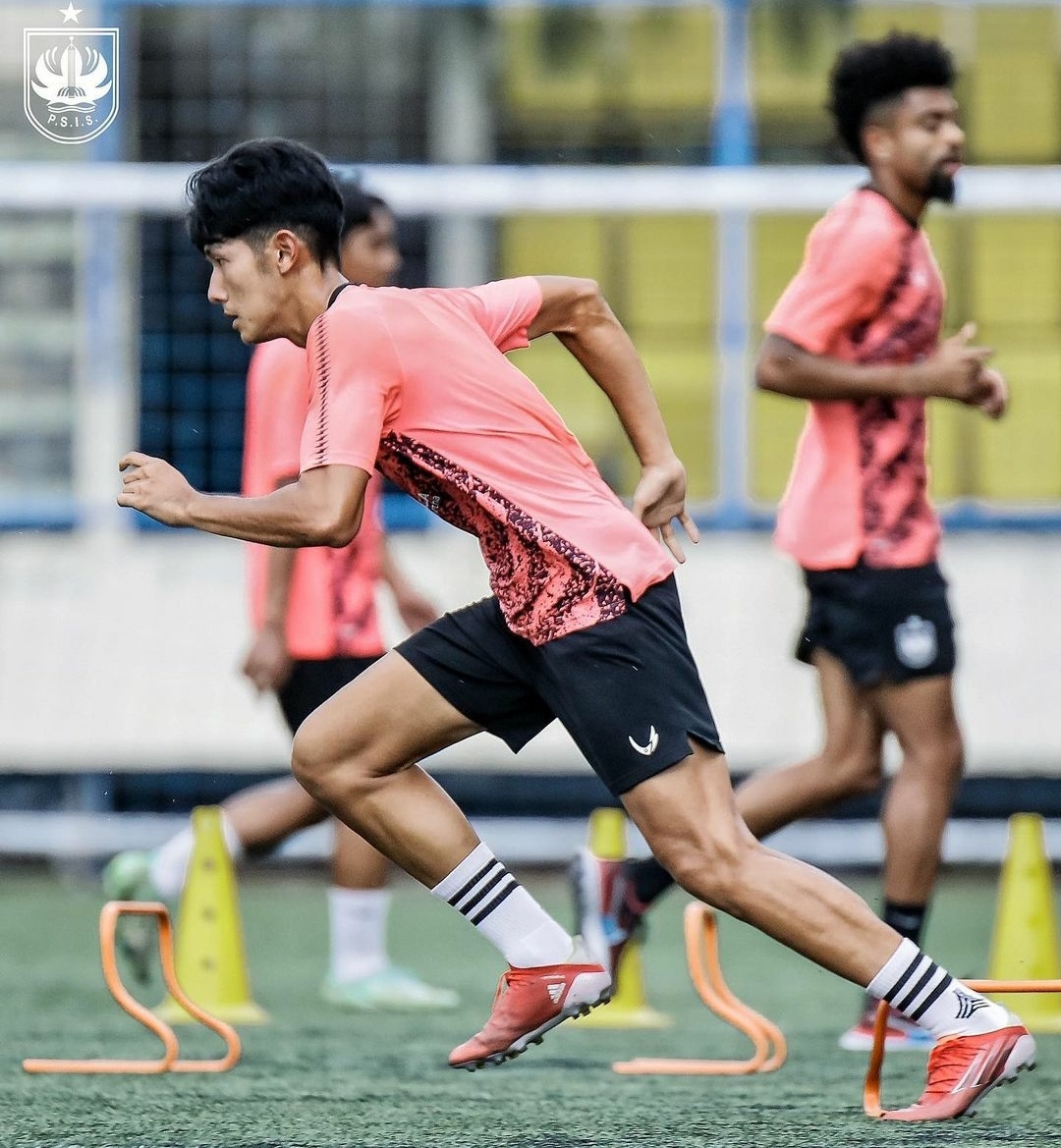 PSIS Semarang Pinjam Bek RANS Nusantara