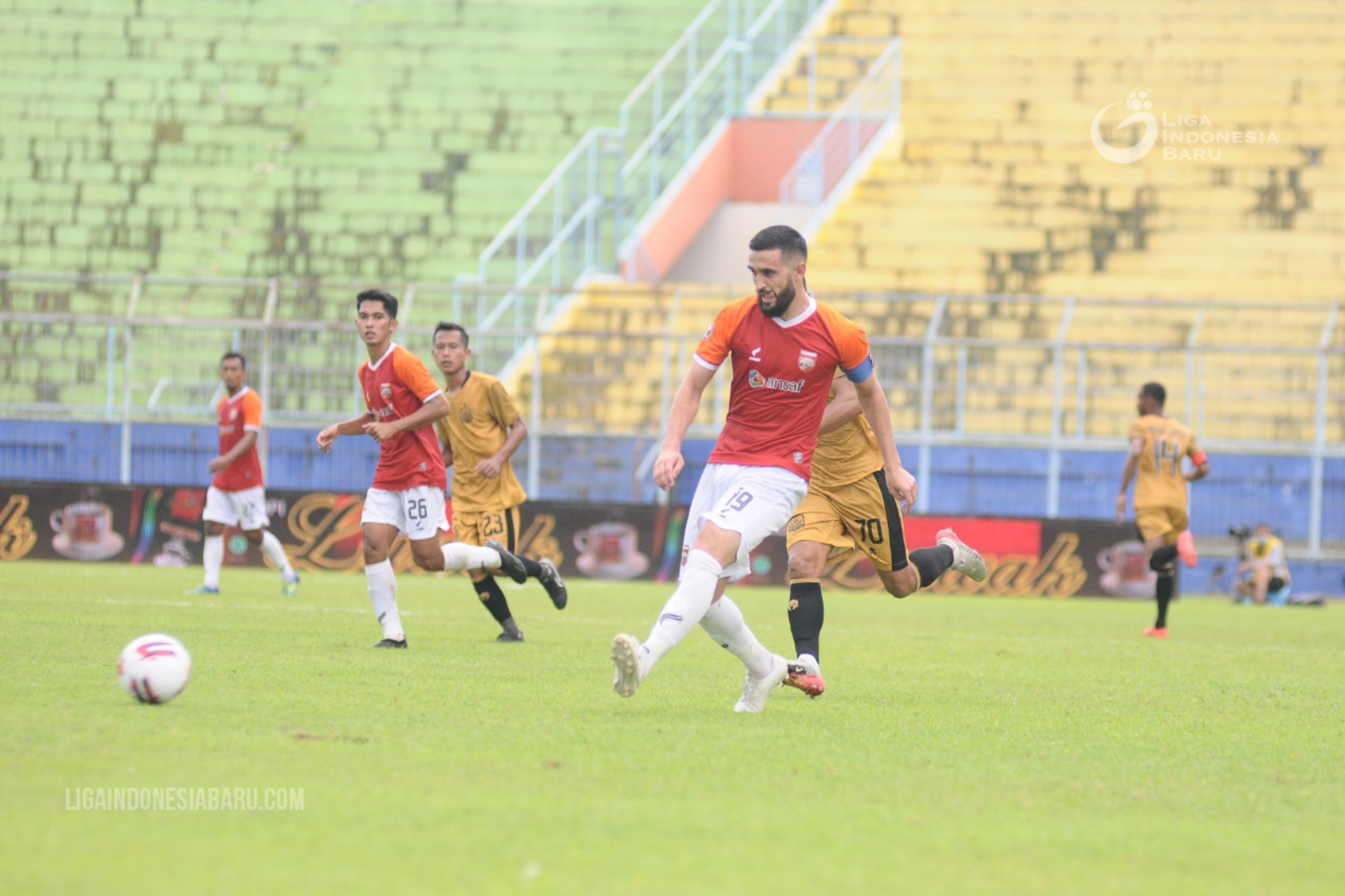 Hadapi Persija, Borneo FC Tak Masalah Tanpa Hendro Siswanto