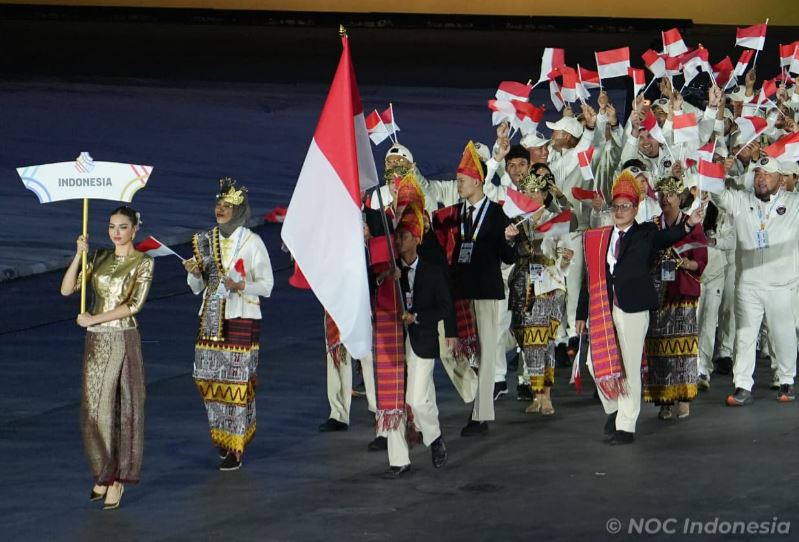 Pembukaan SEA Games 2025 Thailand: Kontingen Indonesia Tampilkan Busana Adat Nusantara