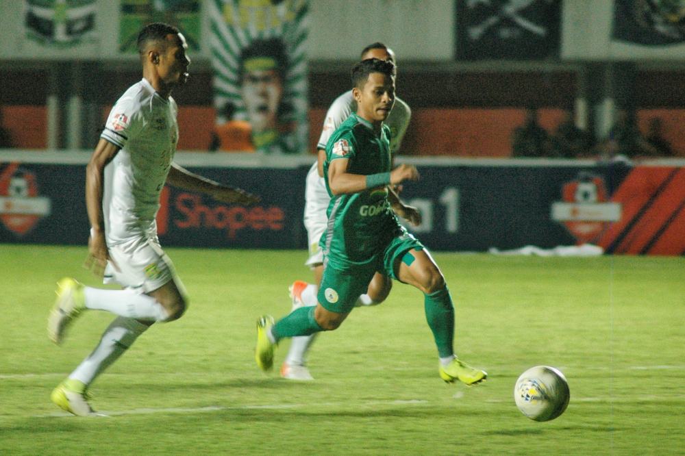 Pengakuan Djadjang Nurdjaman Setelah Persebaya Ditekuk PSS Sleman