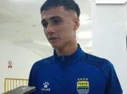 Tijjani Reijnders Tonton Laga Persib vs Persijap hingga Penyerahan Trofi Juara