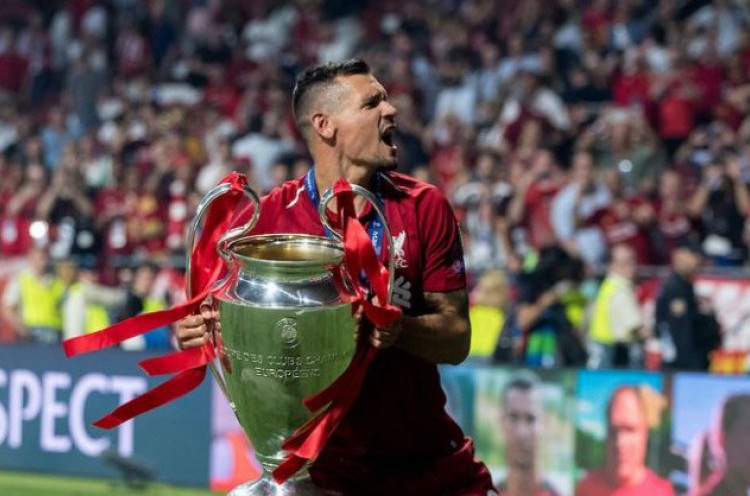 Liverpool Batalkan Transfer Dejan Lovren, AS Roma Berburu Bek Alternatif