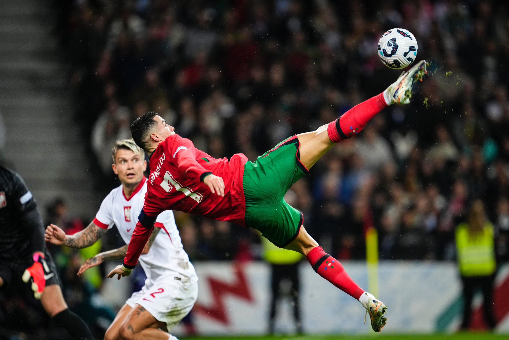 Cristiano Ronaldo Catat Rekor sebagai Pemain dengan Kemenangan Terbanyak di Timnas - BolaSkor