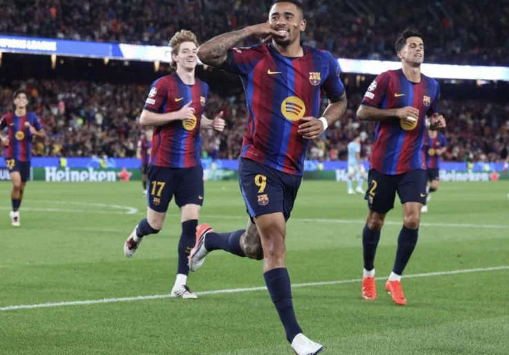 Cetak Gol Debut di Barcelona, Gabriel Jesus Sudah Samai Rekor Legenda Sepak Bola Brasil